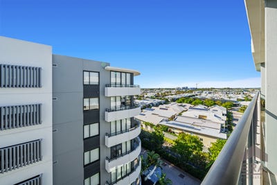 /international/au/1713-1-grant-avenue-hope-island-qld-148283460/