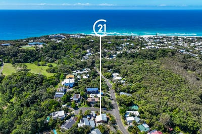 /international/au/1-meri-court-point-arkwright-qld-152431628/