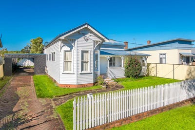 /international/au/67-hickey-street-casino-nsw-148504644/