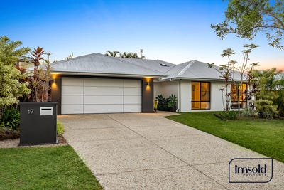 /international/au/19-lindfield-circuit-noosaville-qld-151587332/