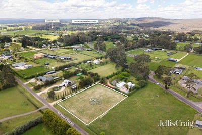 /international/au/10-mcmahons-road-glenlyon-vic-204689164/