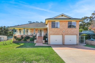 /international/au/12-merlot-street-muswellbrook-nsw-148474868/