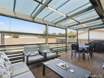 /international/au/31-pine-avenue-cowes-vic-147869772/