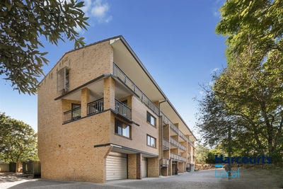 /international/au/4-15-burton-street-indooroopilly-qld-152047668/