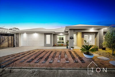 /international/au/10-luster-circuit-cranbourne-south-vic-148393132/