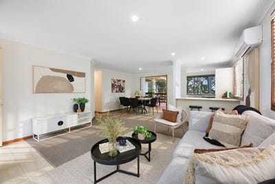 /international/au/74-north-road-lower-beechmont-qld-152486864/