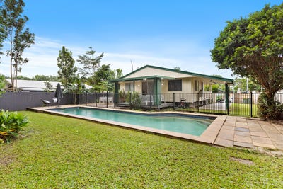 /international/au/11-moignard-street-manoora-qld-151502312/