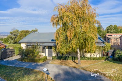 /international/au/31-montgomery-court-norwood-tas-151086884/