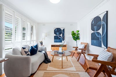 /international/au/3-13-bishop-street-kingsville-vic-151294340/