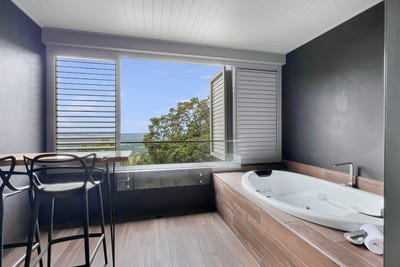 /international/au/203-94-96-main-street-montville-qld-150989464/