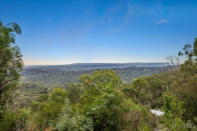 /international/au/52-54-inverness-road-kalorama-vic-151203868/