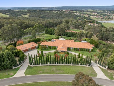 /international/au/109-dolomite-rise-hidden-valley-vic-150993072/