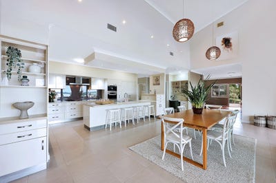 /international/au/256-butchers-road-south-isis-qld-150734280/
