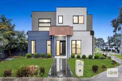/international/au/15a-lanthorn-crescent-cranbourne-east-vic-151412516/