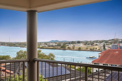 /international/au/12-whyenbah-street-hamilton-qld-152494852/