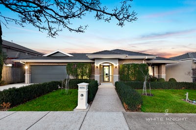 /international/au/27-woolwich-way-taylors-hill-vic-148516496/