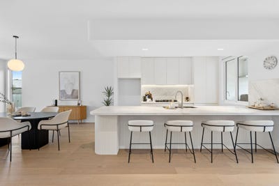 /international/au/42-murrowong-avenue-rosebud-vic-151297104/