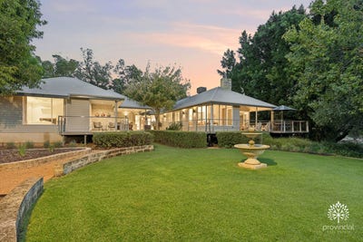 /international/au/49-gilchrist-road-lesmurdie-wa-150846808/