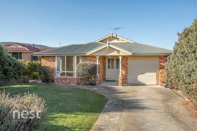 /international/au/33-llenroc-street-geilston-bay-tas-148477832/