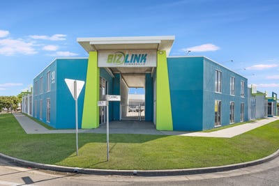 /international/au/30-civil-road-garbutt-qld-505258660/