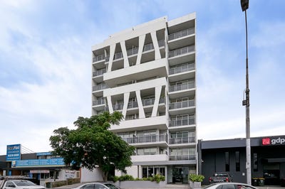 /international/au/101-33-39-racecourse-road-north-melbourne-vic-151408924/