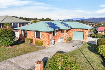 /international/au/4-grevillea-way-kingston-tas-151443748/