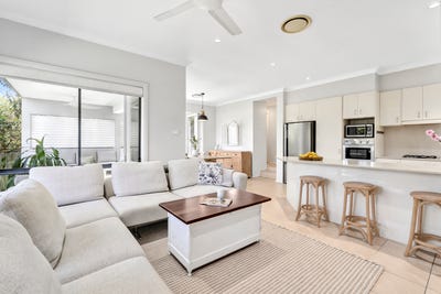 /international/au/115-warriewood-road-warriewood-nsw-152644512/