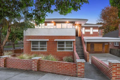 /international/au/2-86-broughton-road-surrey-hills-vic-151218728/