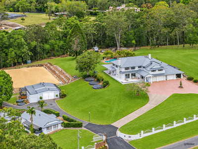 /international/au/75-heritage-drive-clagiraba-qld-152545460/