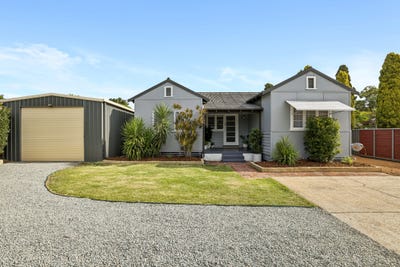/international/au/224a-orrong-road-carlisle-wa-150849612/