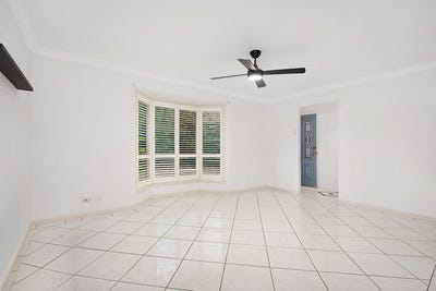 /international/au/4-wilkinson-drive-crestmead-qld-148599008/?lang=en