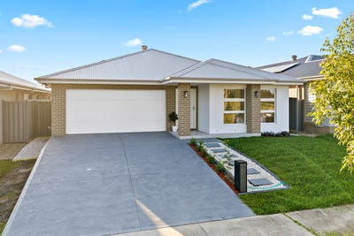 /international/au/25-alpha-road-badagarang-nsw-150846024/