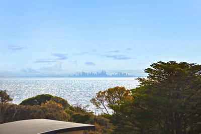 /international/au/10-5-tanti-avenue-mornington-vic-148547932/