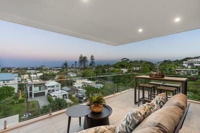 /international/au/2-67-garrick-street-coolangatta-qld-150741152/
