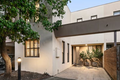 /international/au/6-2-belgravia-street-richmond-vic-150810304/