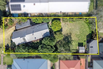 /international/au/65-luck-street-drayton-qld-152271644/