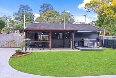 /international/au/23-holly-green-crescent-palmwoods-qld-151860288/
