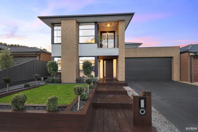 /international/au/29-revelstoke-crescent-pakenham-vic-148596704/?lang=en