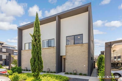 /international/au/61-39-woodberry-avenue-coombs-act-151326868/