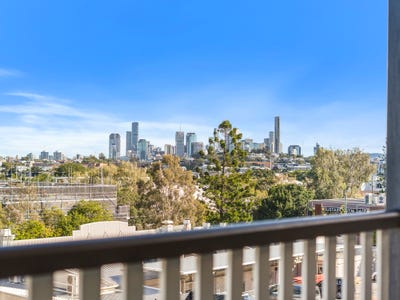 /international/au/3-10-riddell-street-bulimba-qld-151424148/