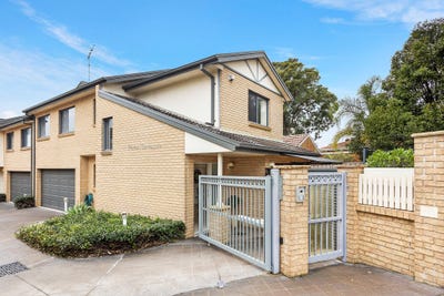 /international/au/6-278-280-port-hacking-road-miranda-nsw-148537988/