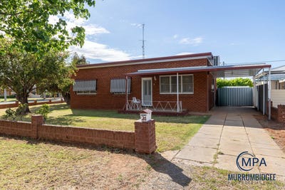 /international/au/24-cudgerie-avenue-leeton-nsw-152689632/