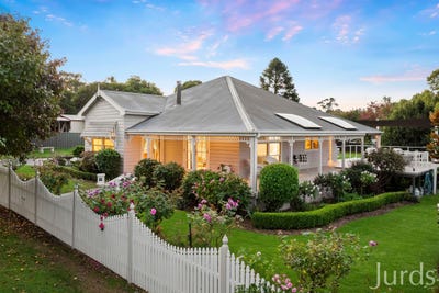 /international/au/4-hecla-street-ellalong-nsw-150933076/