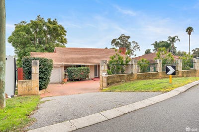/international/au/120-derry-avenue-mount-nasura-wa-148550160/?lang=en