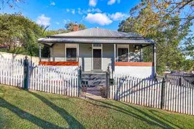 /international/au/31-foley-street-muswellbrook-nsw-148412596/