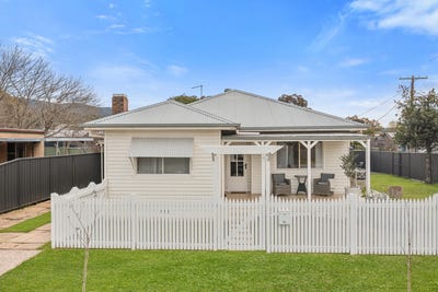 /international/au/74-perry-street-mudgee-nsw-152133380/