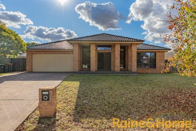 /international/au/18-lachlan-way-dubbo-nsw-148031824/?lang=id