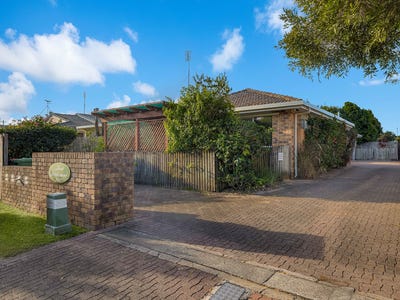 /international/au/3-102-amarina-avenue-mooloolaba-qld-151592016/