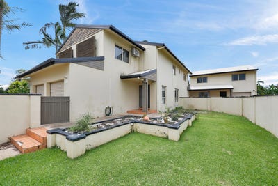 /international/au/15-harvison-street-east-mackay-qld-151118180/