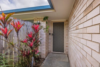 /international/au/14-parkwood-place-bellmere-qld-148359828/